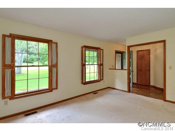 475 Elm Bend Road - Photo 2