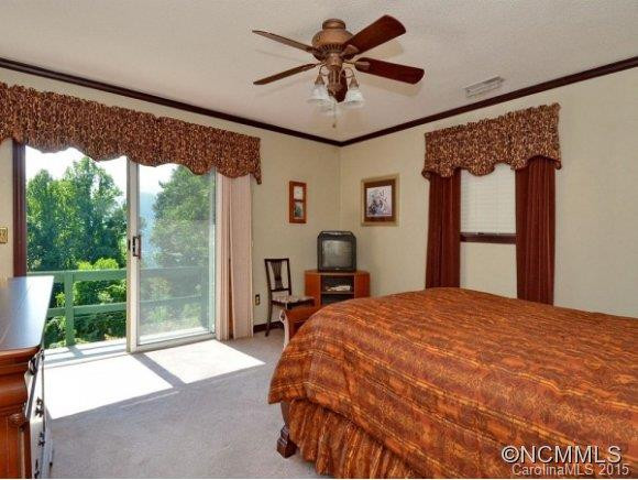 820 Scenic Circle - Photo 10