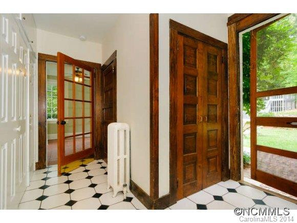 86 Sherwood Rd. - Photo 12