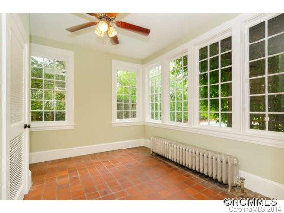 86 Sherwood Rd. - Photo 13