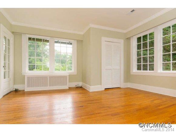 86 Sherwood Rd. - Photo 14