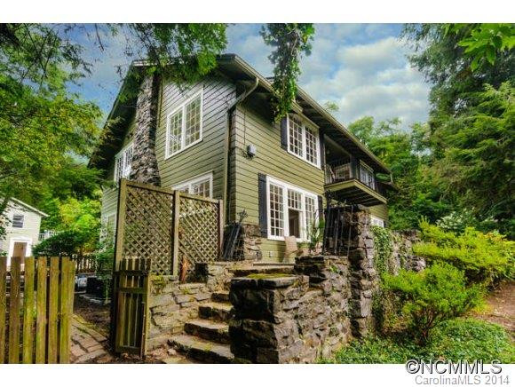 86 Sherwood Rd. - Photo 3