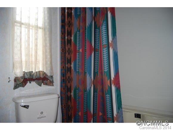 101 Locust Street - Photo 12