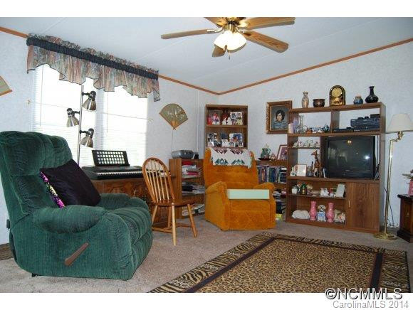 101 Locust Street - Photo 5