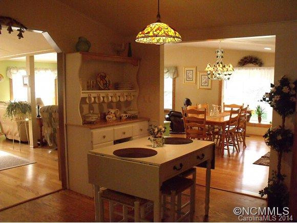 930 Troy Martin Road - Photo 4