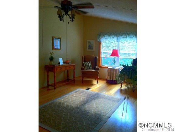 930 Troy Martin Road - Photo 8
