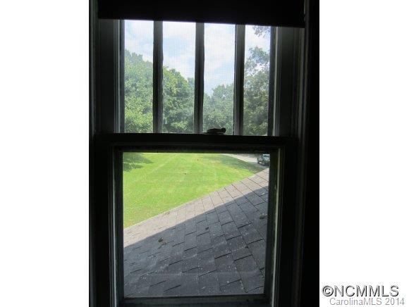96 Barnard - Photo 17