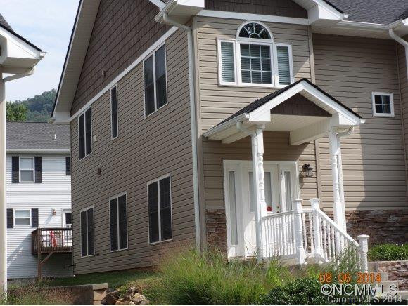 14 Cherry Laural Lane