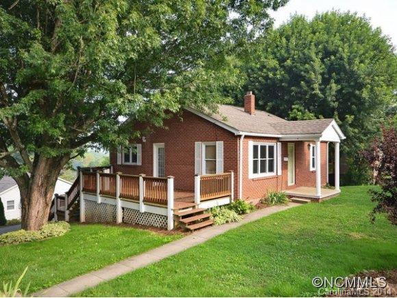 4 BOYDSTON STREET - Photo 2