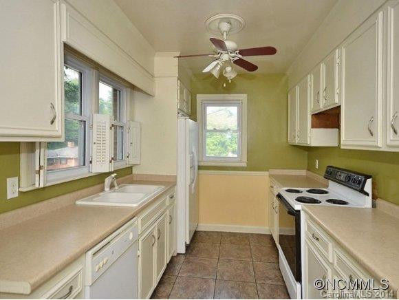 4 BOYDSTON STREET - Photo 5