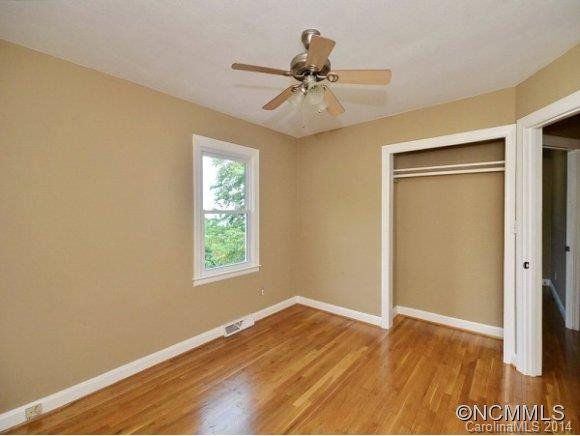 4 BOYDSTON STREET - Photo 8