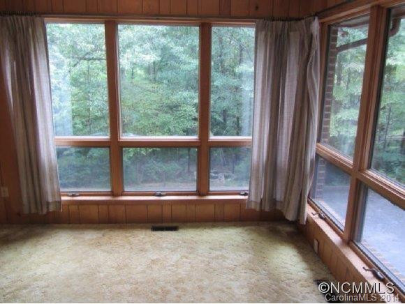 276 J Morgan Street - Photo 4