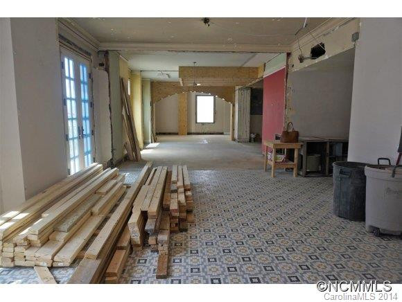 538 North Main Street - Photo 4