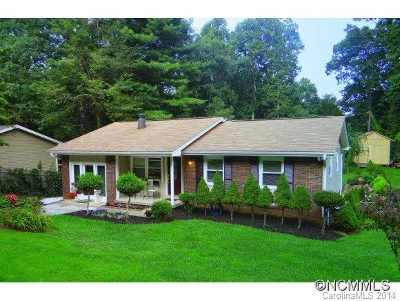 11 Auburndale Drive