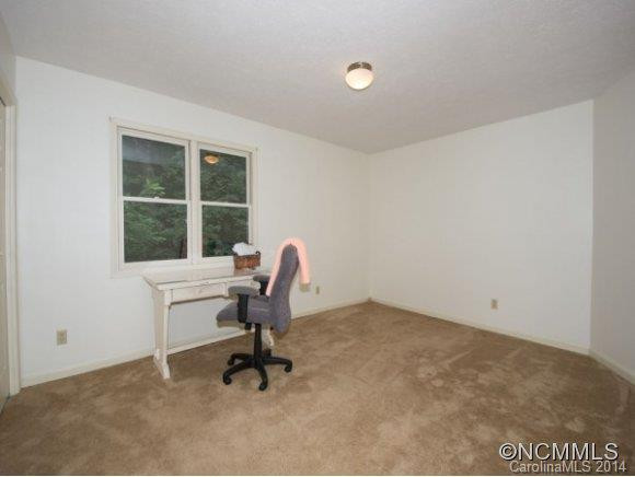303 DOUBLE CREEK LANE - Photo 18