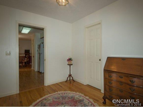 303 DOUBLE CREEK LANE - Photo 4