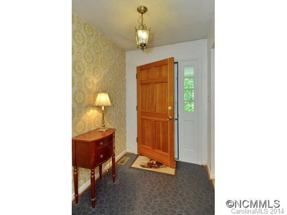 3 Highlander Road - Photo 2