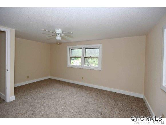 285 Miami Drive - Photo 12