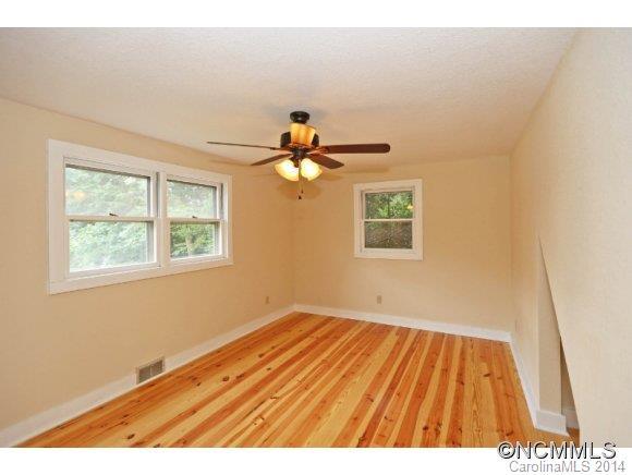 285 Miami Drive - Photo 7