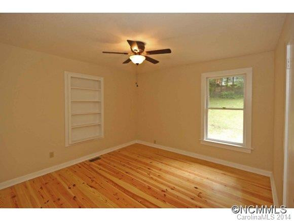 285 Miami Drive - Photo 9