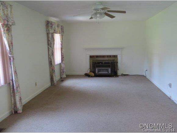 116 Brentwood Drive - Photo 3