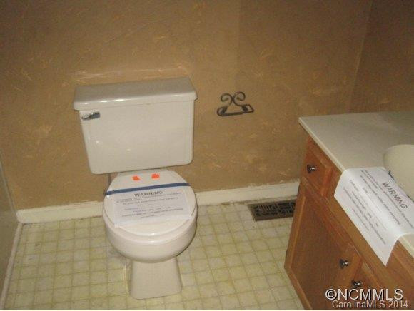 26 Oakwood Road - Photo 5