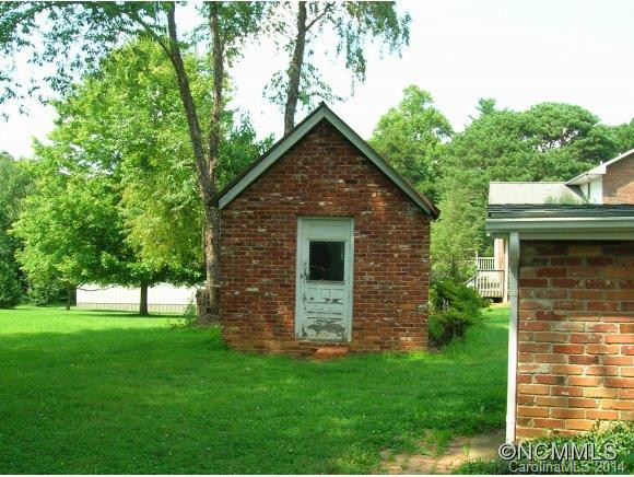 225 Upper Brush Creek Road - Photo 18