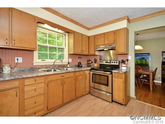20 Summit Drive - Photo 7