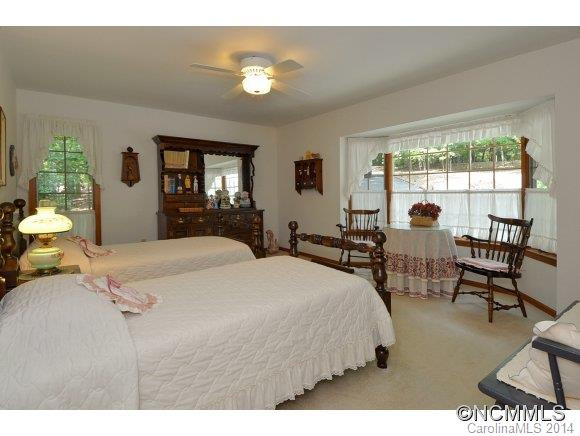 70 Azalea Lane - Photo 9