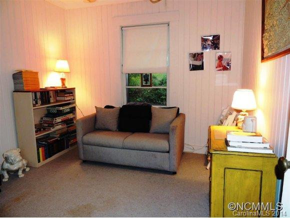 155 Laurel Lane - Photo 11