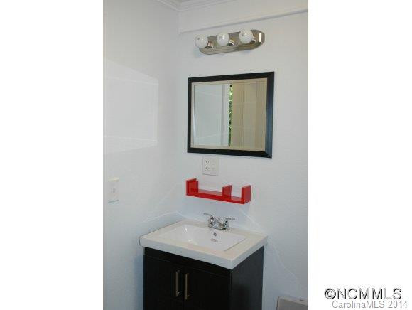 20 Wood Avenue - Photo 12
