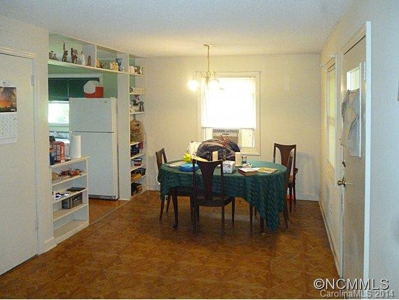 1577 Alexander Road - Photo 6