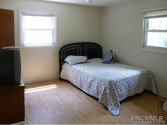 1577 Alexander Road - Photo 9