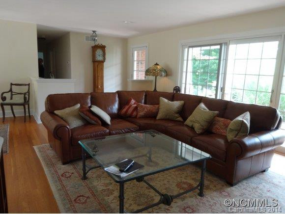 285 Midland Drive - Photo 10