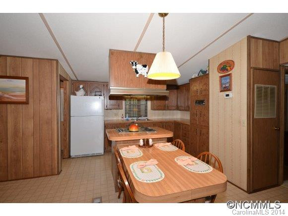 5 Lost Forest Dr - Photo 10