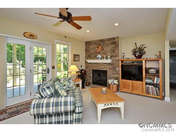 97 Shadowleaf Drive - Photo 17