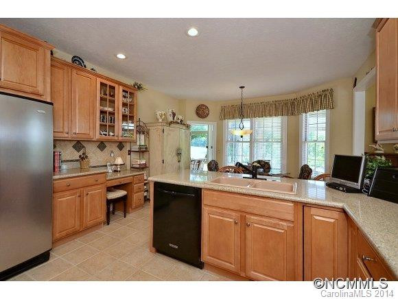 97 Shadowleaf Drive - Photo 8