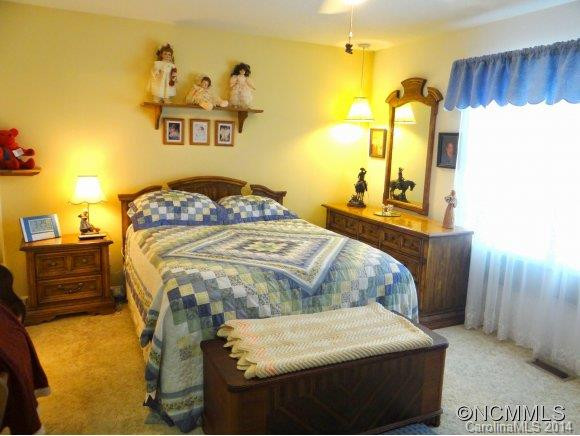 942 New Stock Road - Photo 9