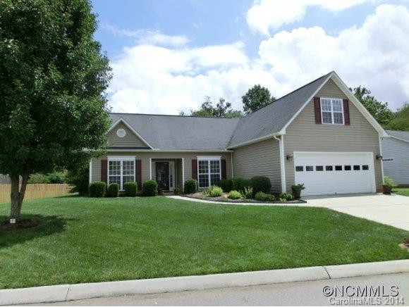 305 Meadow Pathway Dr