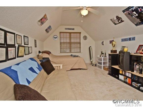 305 Meadow Pathway Dr - Photo 11