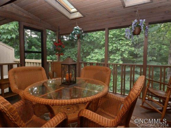 503 WHITE OAK DRIVE - Photo 11