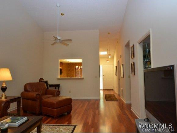 503 WHITE OAK DRIVE - Photo 4