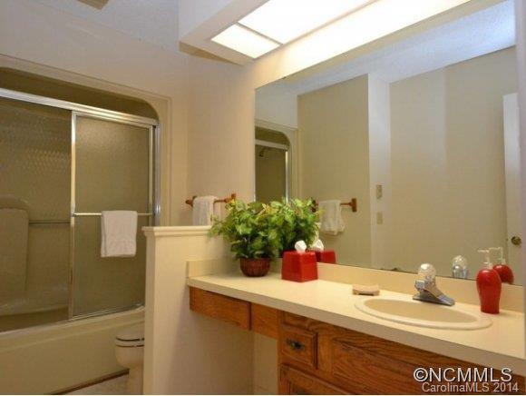 503 WHITE OAK DRIVE - Photo 8