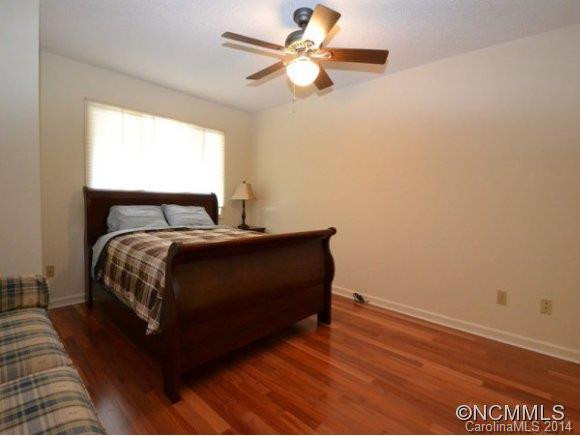 503 WHITE OAK DRIVE - Photo 9