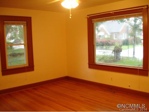 316 Hazelwood Avenue - Photo 5