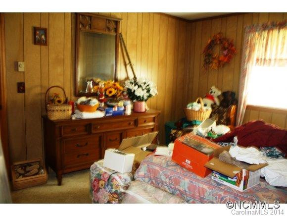860 Thompson Rd - Photo 8