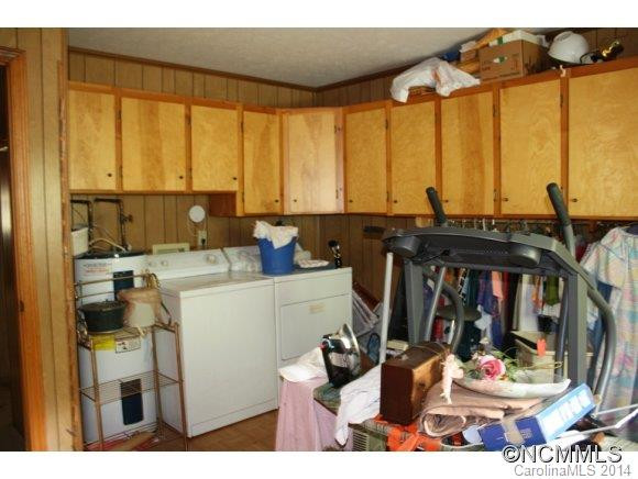 860 Thompson Rd - Photo 10