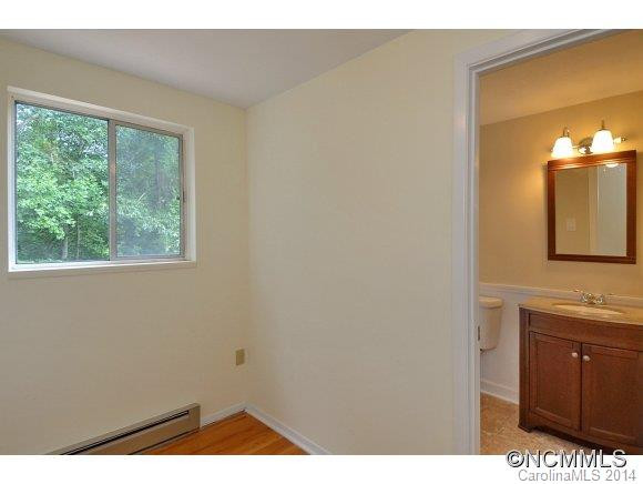 460 McCoy Cove Road - Photo 11
