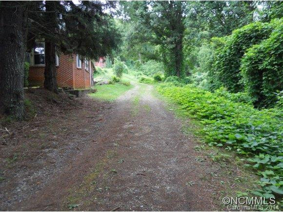1020 Redmon Road - Photo 5