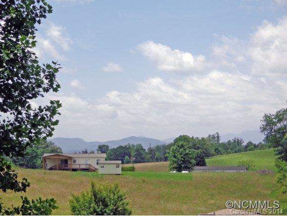 121 Danielle Drive - Photo 2